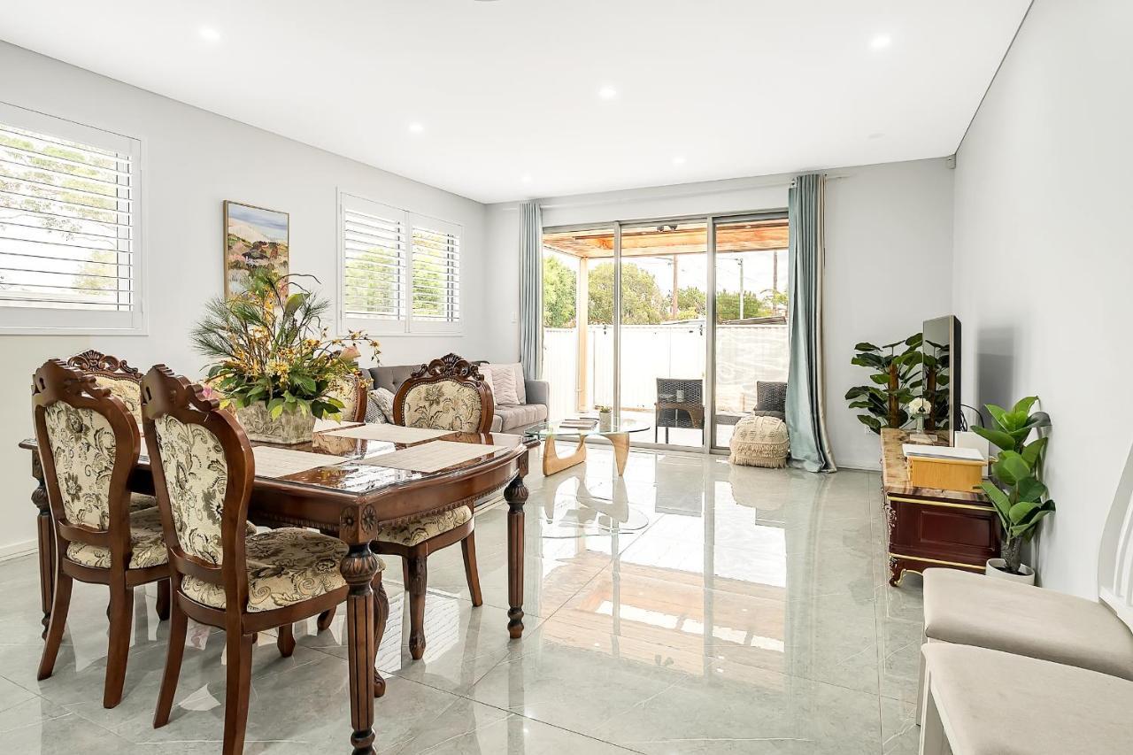 Blue Haven Retreat - Beverly Hills 208 ซิดนีย์ ภายนอก รูปภาพ